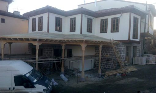 İNŞAAT AHŞAP KALIP USTASI.